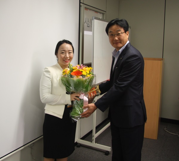 2014년 3분기 최우수손해사정인 시상자_겸손상 사진