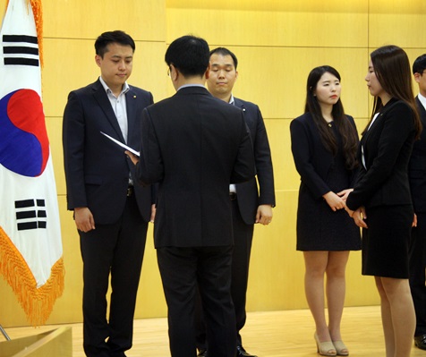 하이라이프손사 제15주년 창립기념식_장기근속/우수사원 시상 사진